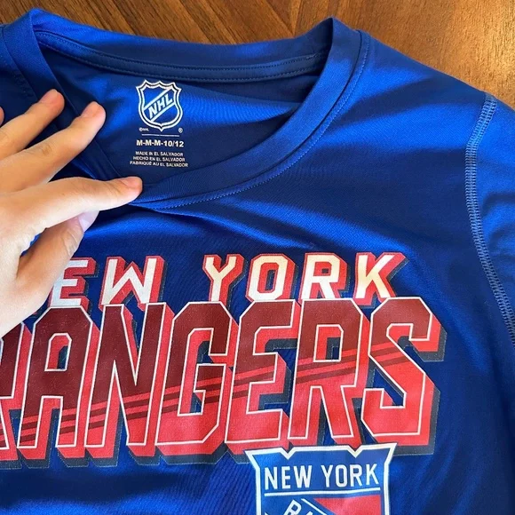 Boys Medium sports athletic shirt 3-Pack - Picture 6 of 9